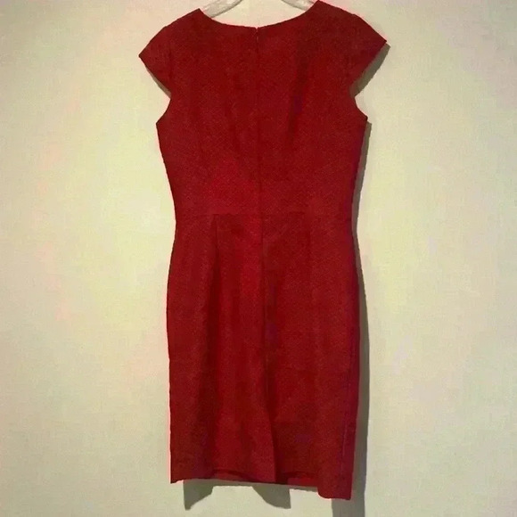 Tahari Arthur S.Levine women’s sheath red midi dress lined cap sleeves size 8 - Picture 2 of 7